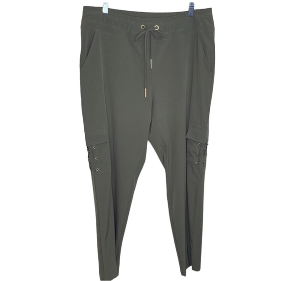 Chico’s Zenergy Green Activewear Jogger Pants - Picture 15 of 16